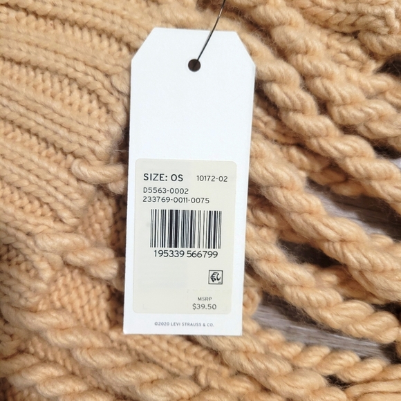 NEW!! Levi's Scarf - Picture 4 of 4